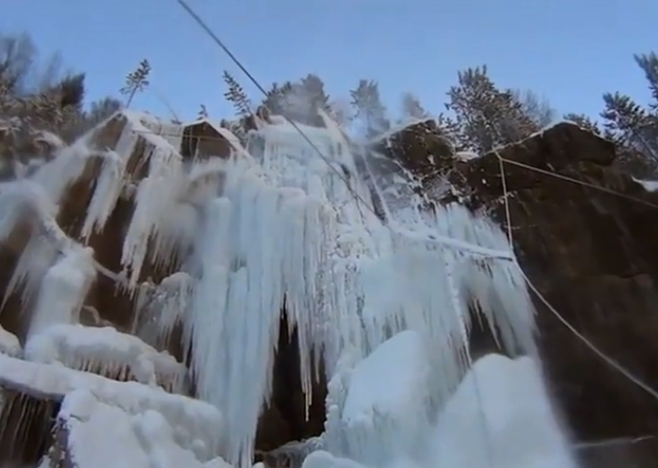 Красноярск Frozen Waterfall