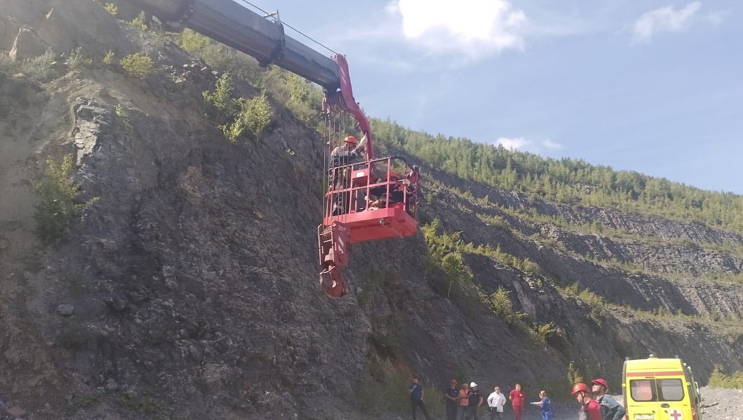 L-YV3ZMZSkLdFqeMvLO-_PUFOTcOCDUUJNer2p5jo185qYwGP9cAOXM8Qci6DSzgc1b-iTF5m3dIFHHM22A3XRiB