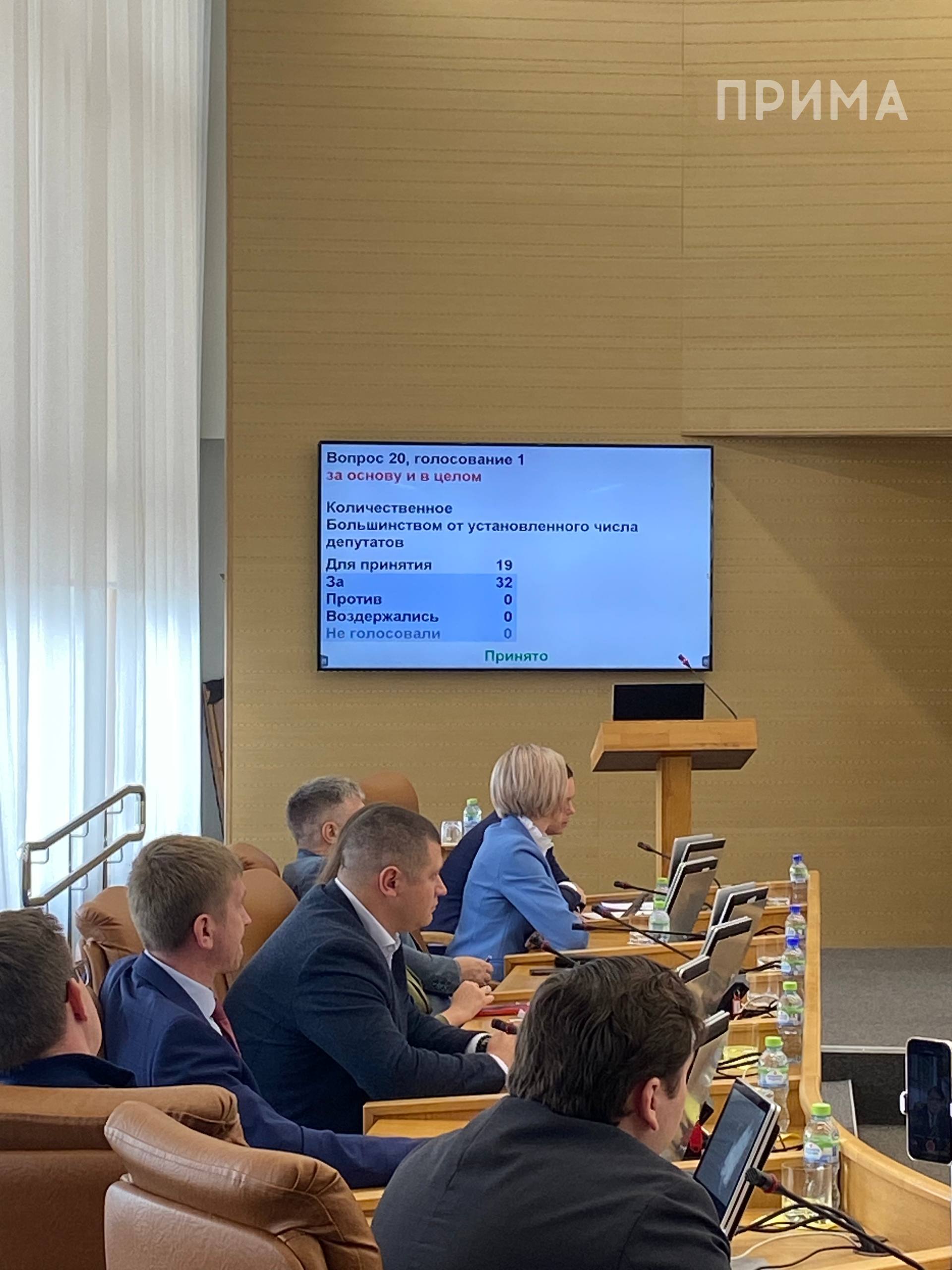 photo_5352906707413626737_w_wm-1