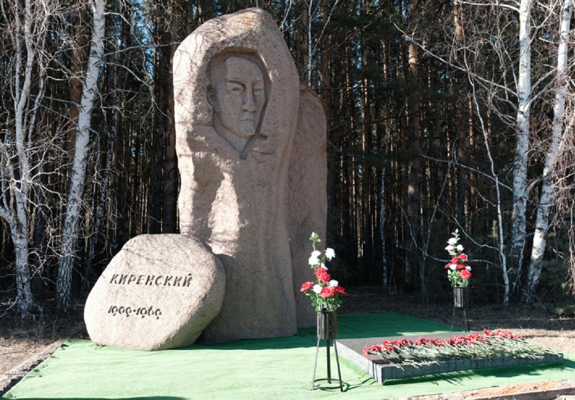 zbz8yhst3ahdnv54j68e8v18z9revb46