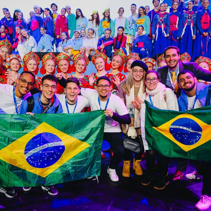 photo_5397940732297345503_y