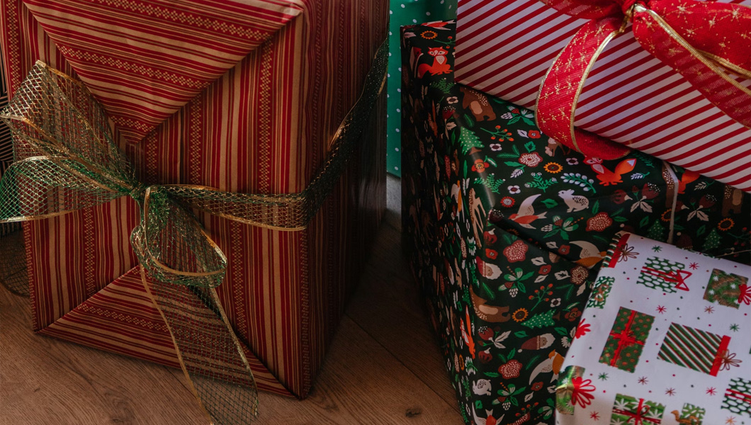 Топ-60 подарков Красной лошади: что купить близким, друзьям и коллегам на Новый год