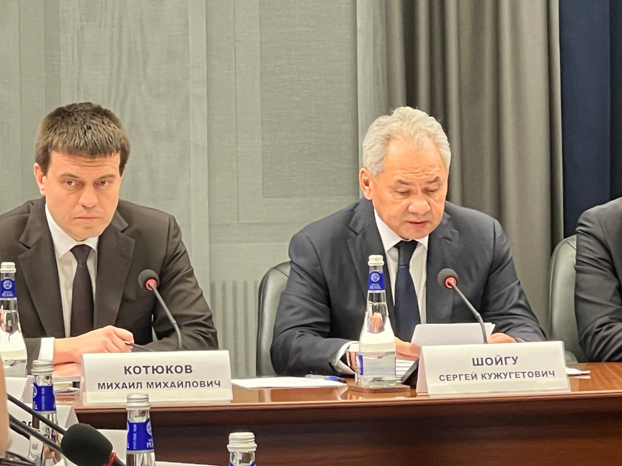 photo_5217422350612106451_y