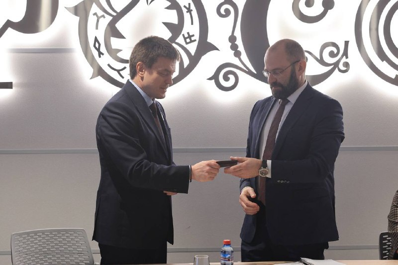 b72f157e-c14b-4922-a3ca-2d660b843f09