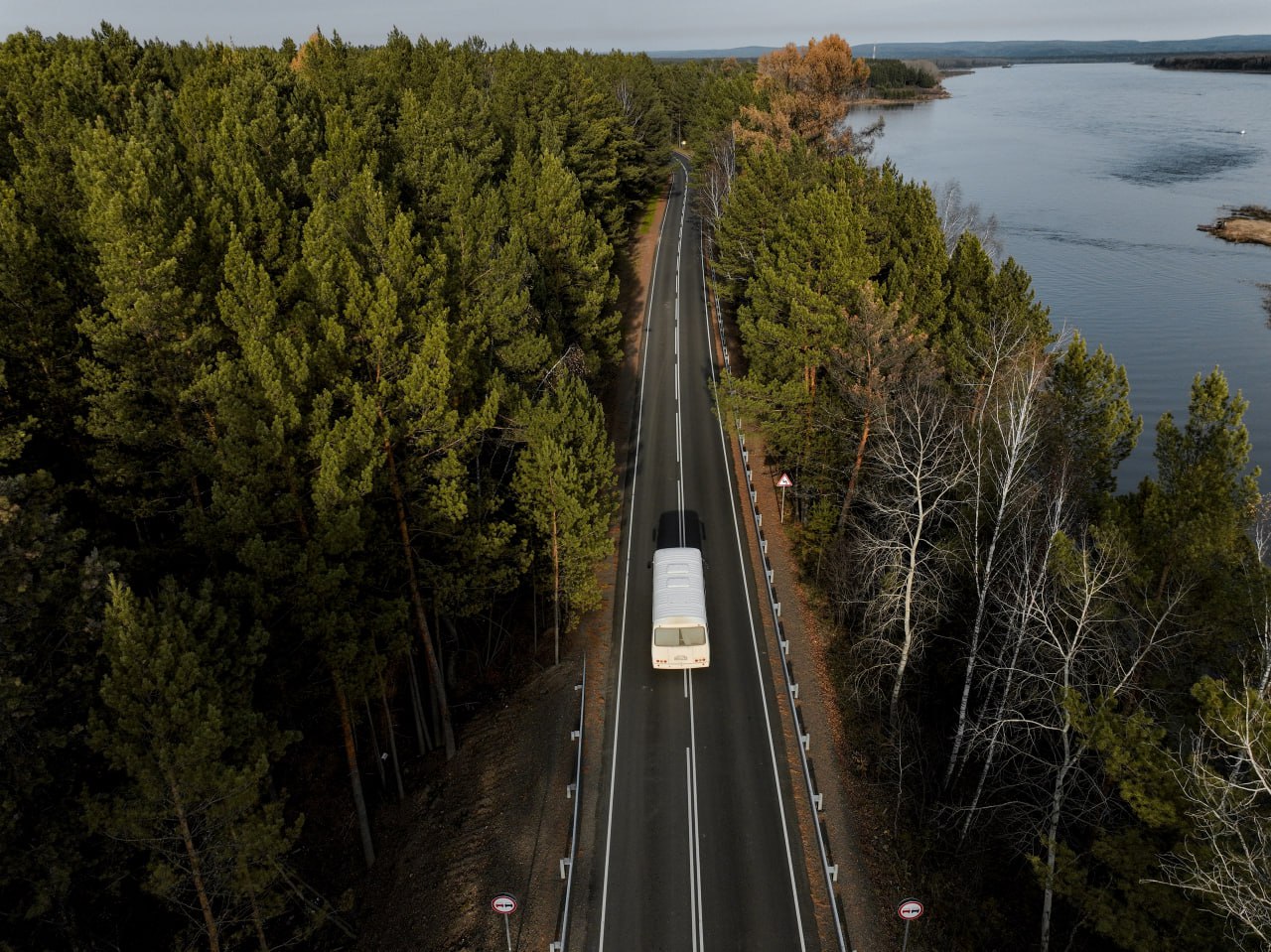 photo_5253879411705057986_y