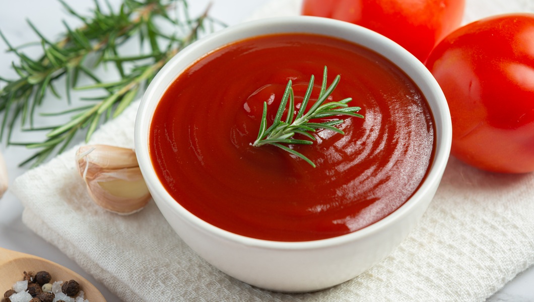 ketchup or tomato sauce with fresh tomato