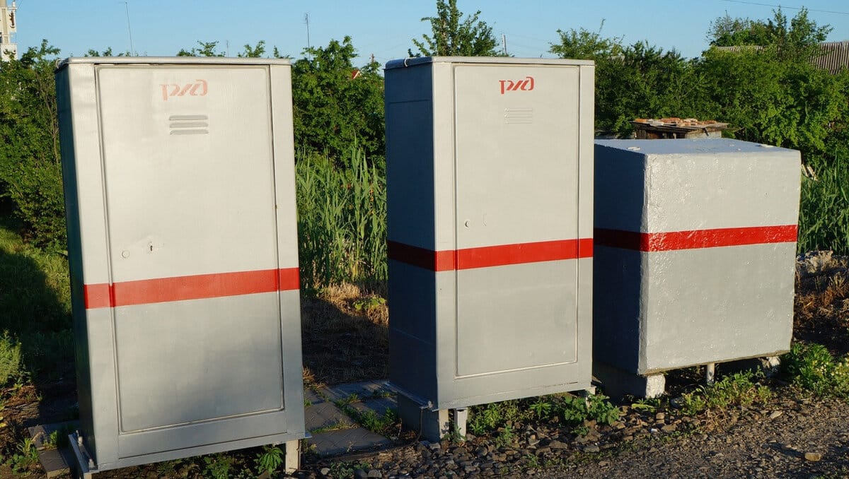 foto-relejnyh-shkafov-v-rzhd